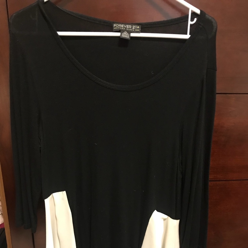 3/4 length sleeve shirt